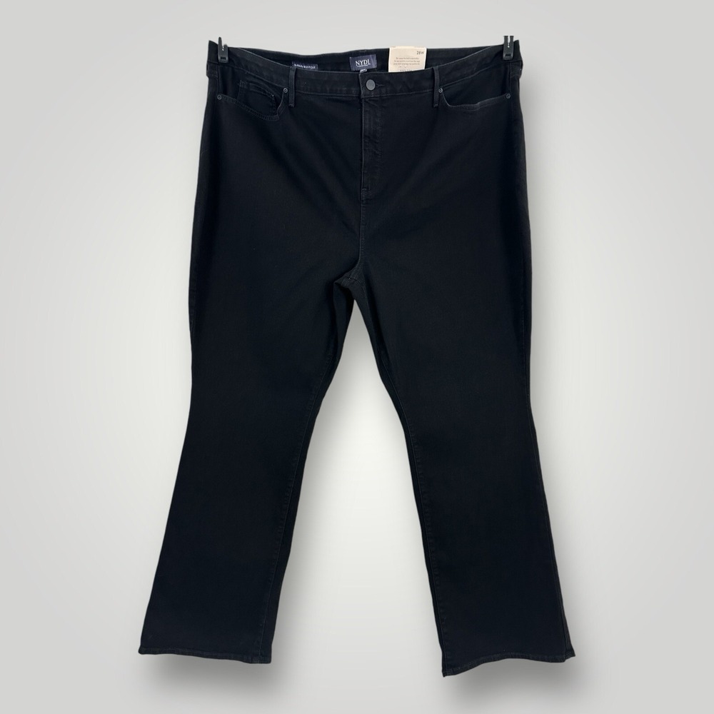 NEW NYDJ BARBARA BOOTCUT Jeans Woman 28 (52x32) Black Stretch Lift Tuck Tech NWT